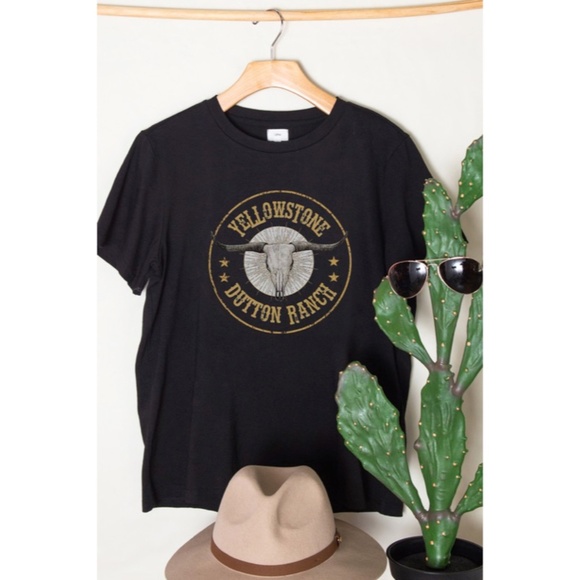 Tops - Black Yellowstone Dutton Ranch Print Graphic Women's T-shirt Tee